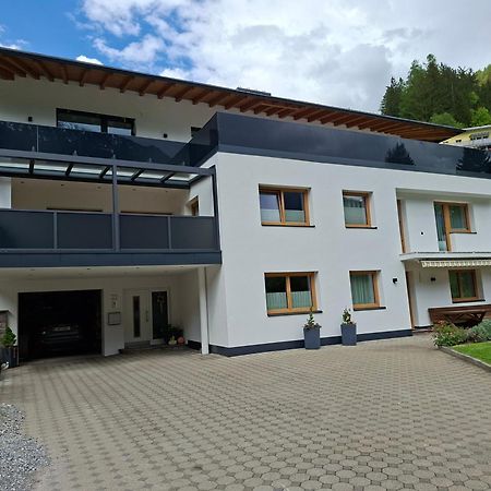 יארצנס Ferienwohnung Plattner Inklusive Sommercard מראה חיצוני תמונה