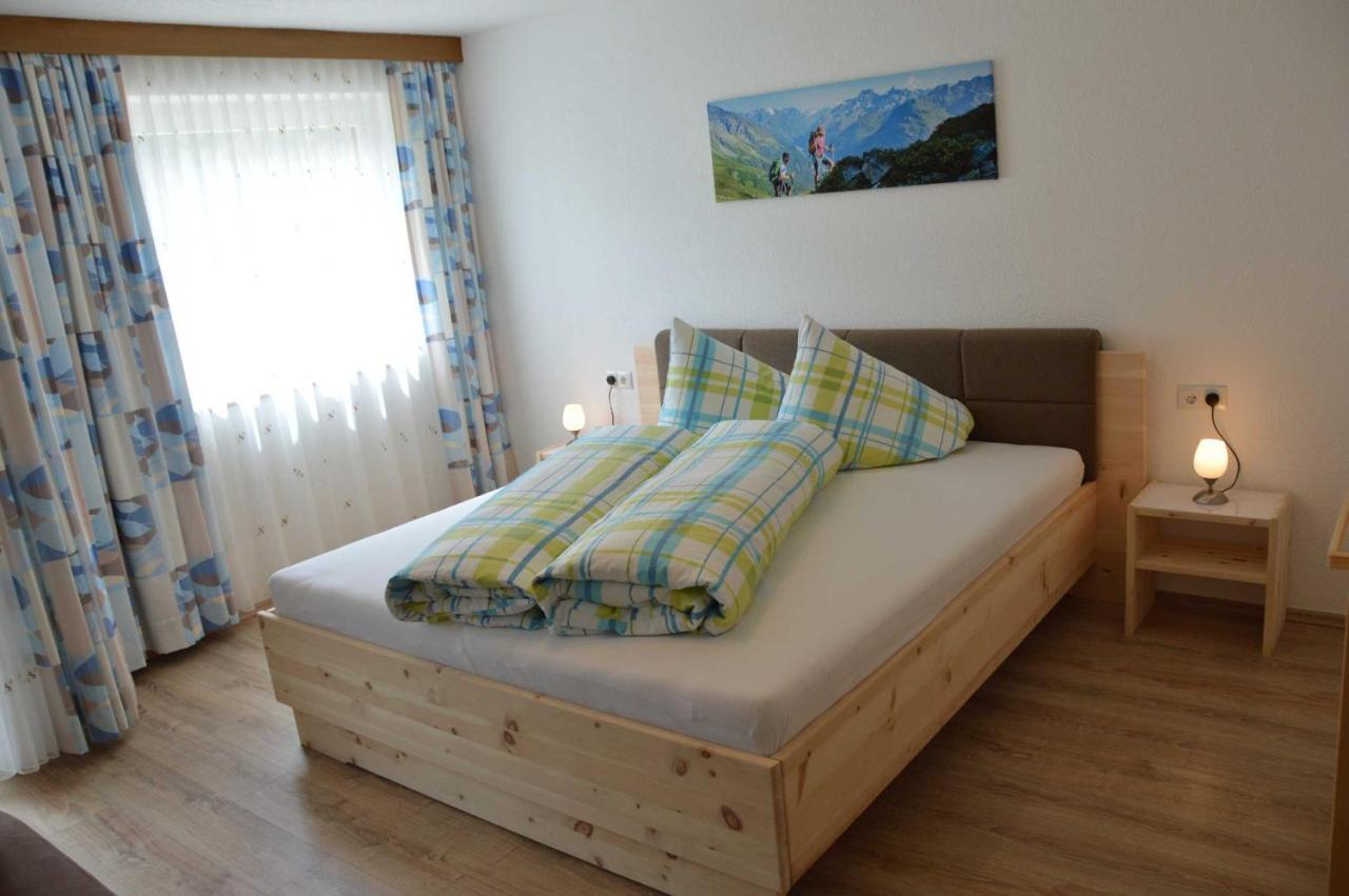 יארצנס Ferienwohnung Plattner Inklusive Sommercard מראה חיצוני תמונה