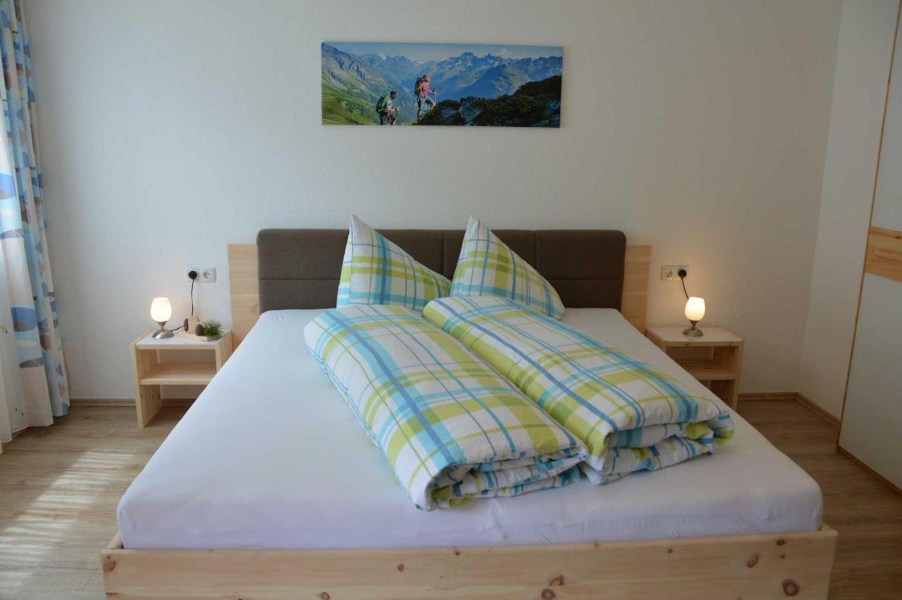 יארצנס Ferienwohnung Plattner Inklusive Sommercard מראה חיצוני תמונה