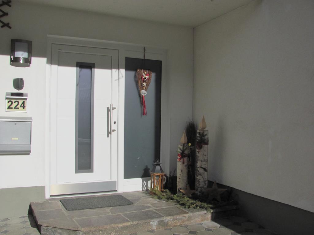 יארצנס Ferienwohnung Plattner Inklusive Sommercard מראה חיצוני תמונה